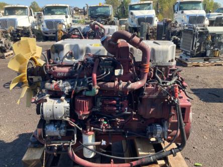 Mack MP7-325M (DPF)